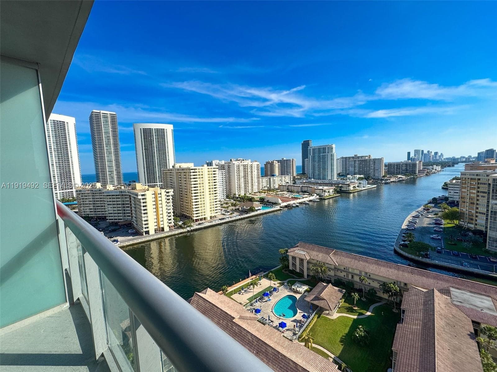 Beachwalk · #R1807 in Hallandale Beach - Photo 12