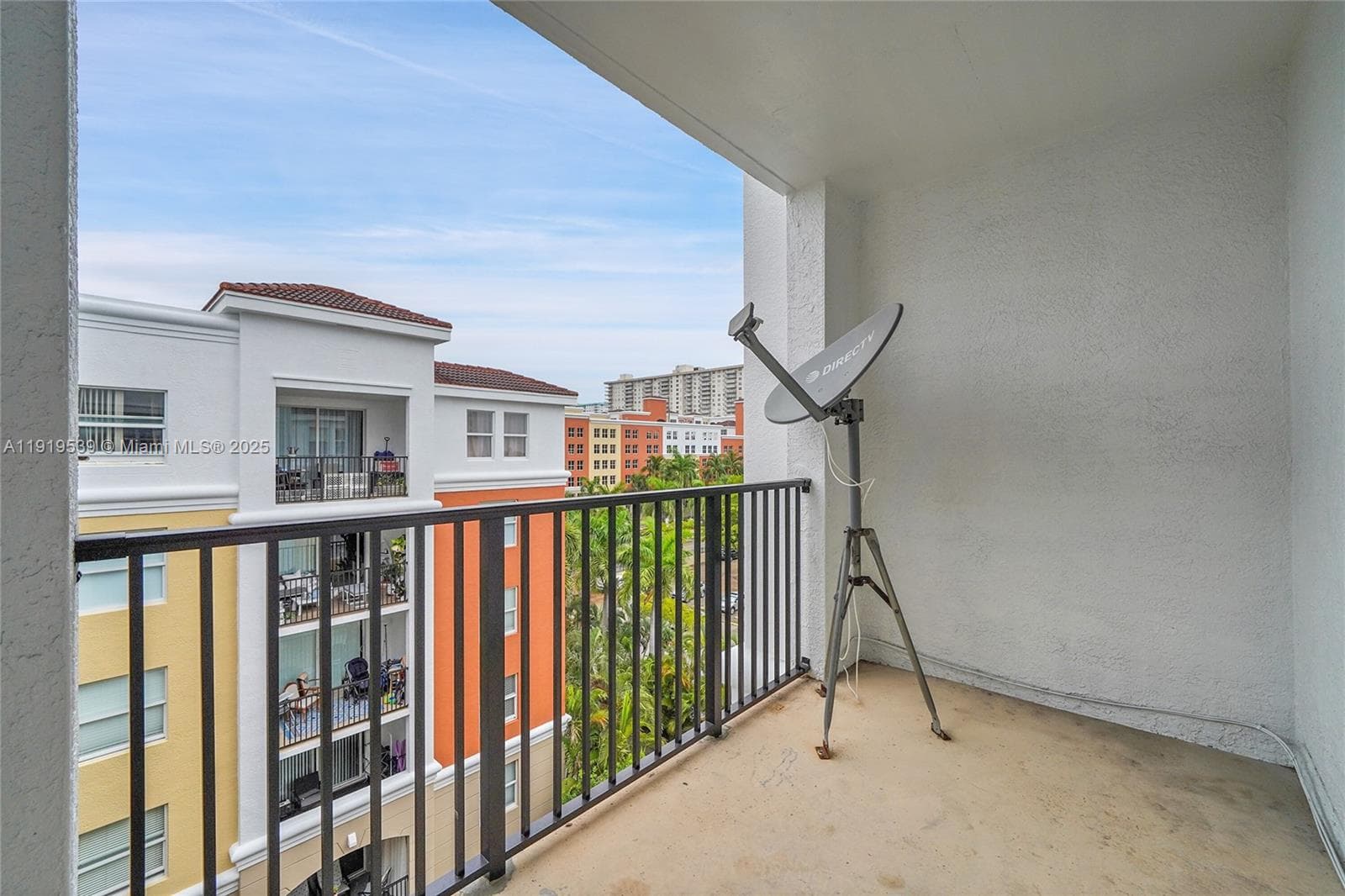 Porto Bellagio · #3612 in Sunny Isles Beach - Photo 17