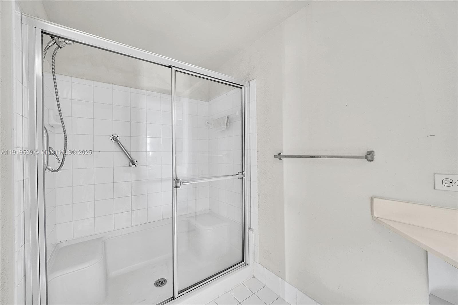 Porto Bellagio · #3612 in Sunny Isles Beach - Photo 20