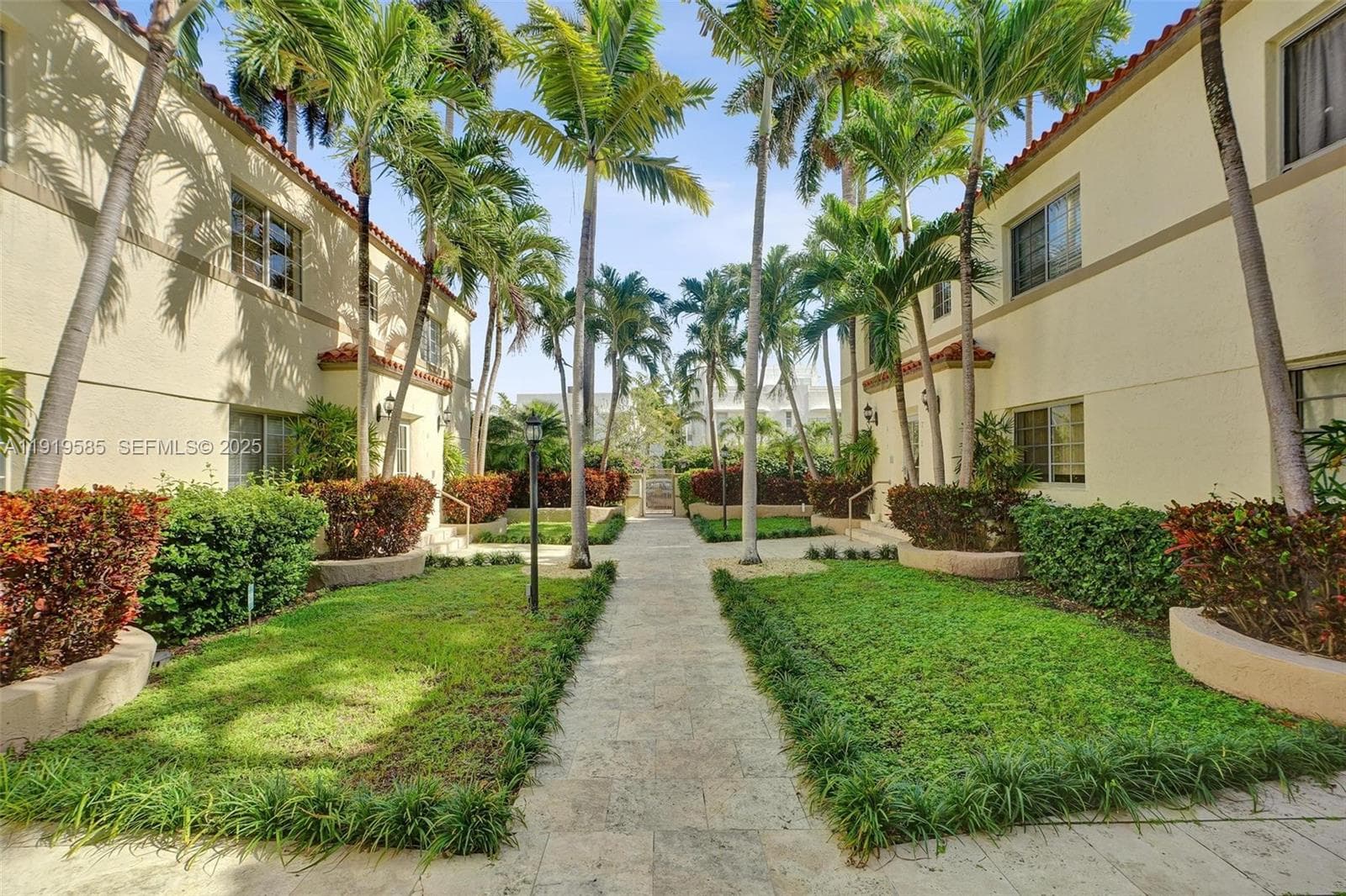 Harriet Court Condo · #2C in Miami Beach - Photo 26