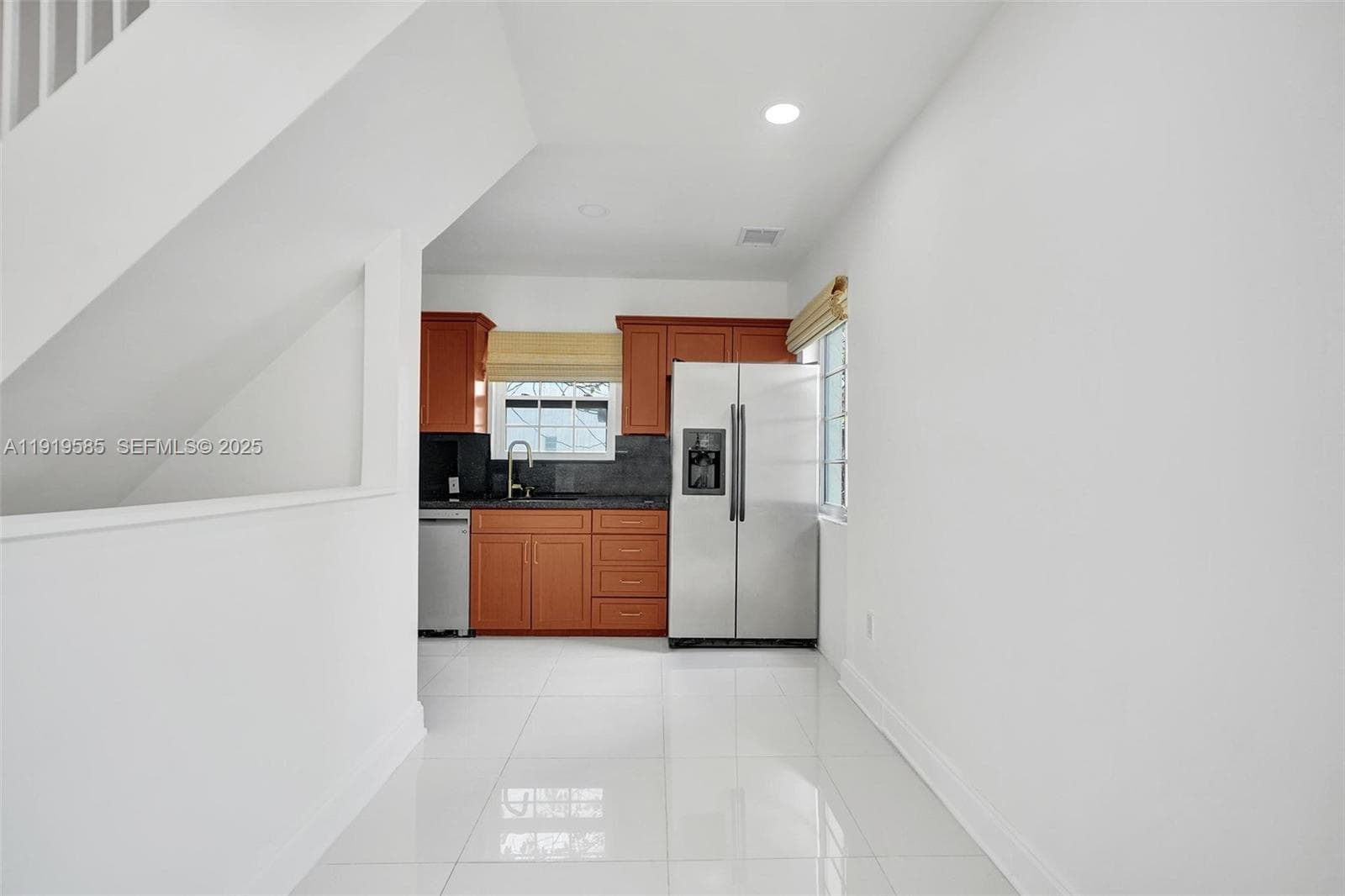 Harriet Court Condo · #2C in Miami Beach - Photo 7
