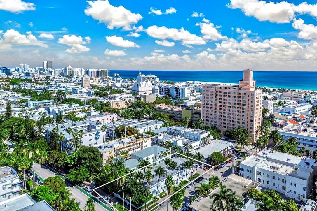 EIGHT PALMS CONDO · #106 in Miami Beach - Photo 22