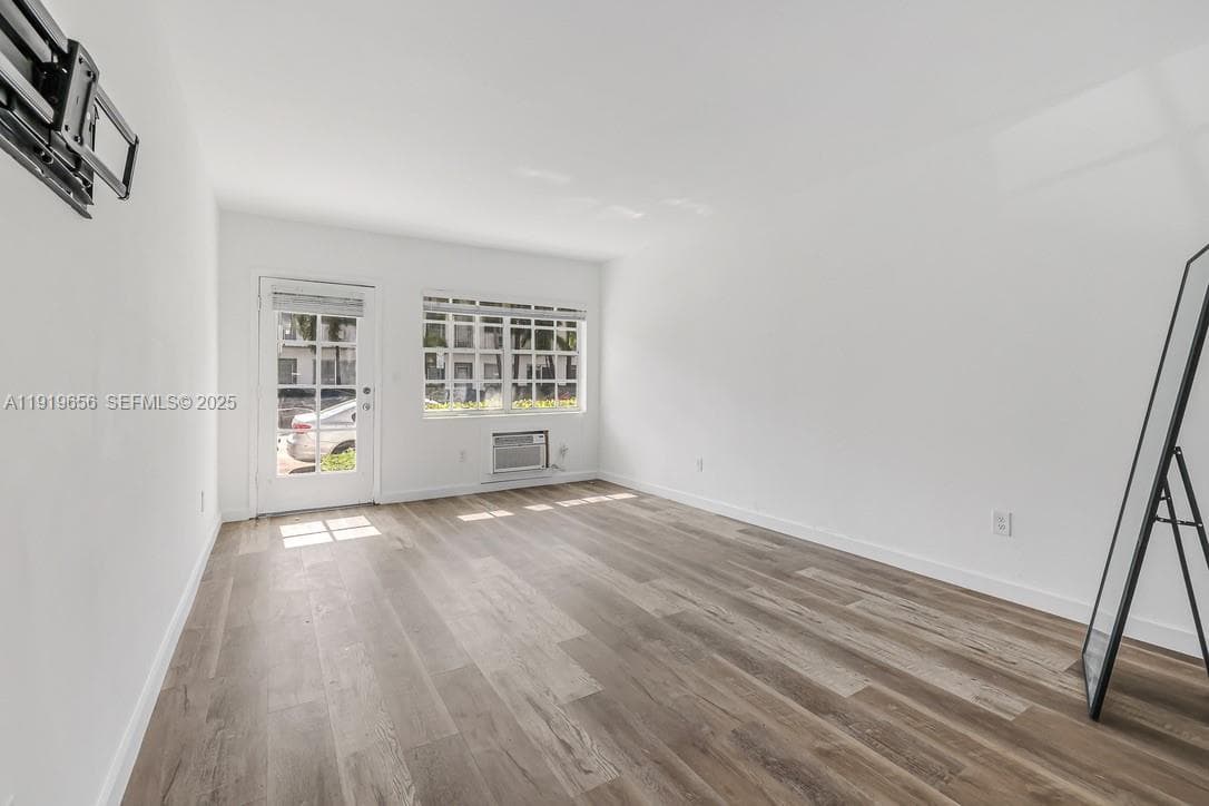 EIGHT PALMS CONDO · #106 in Miami Beach - Photo 28