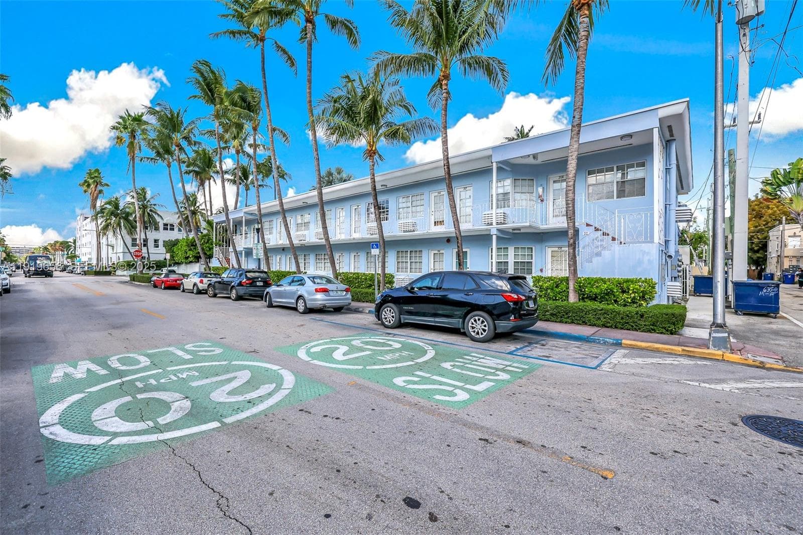 EIGHT PALMS CONDO · #106 in Miami Beach - Photo 5