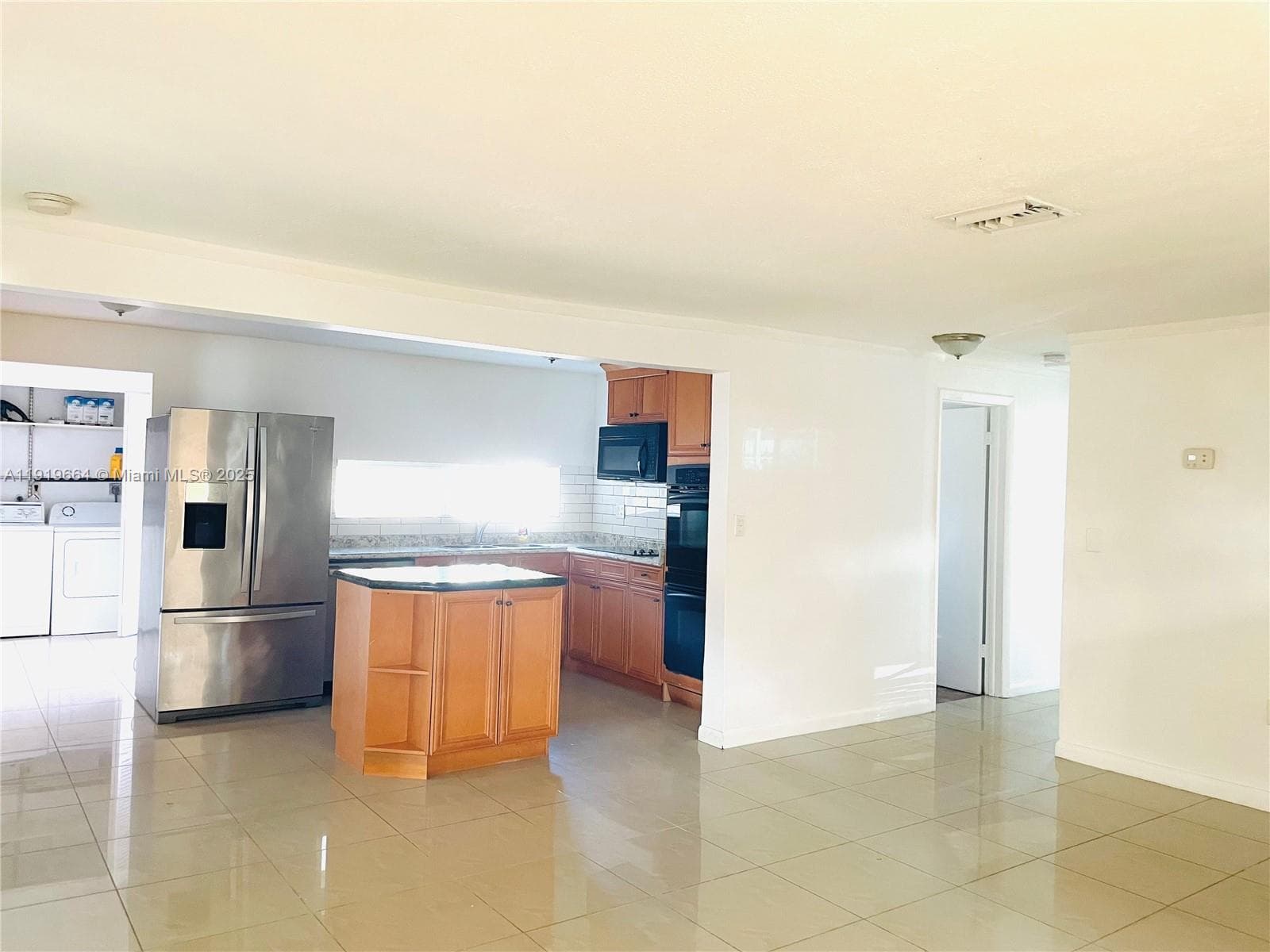 5601 Freedom St #5601 photo 1