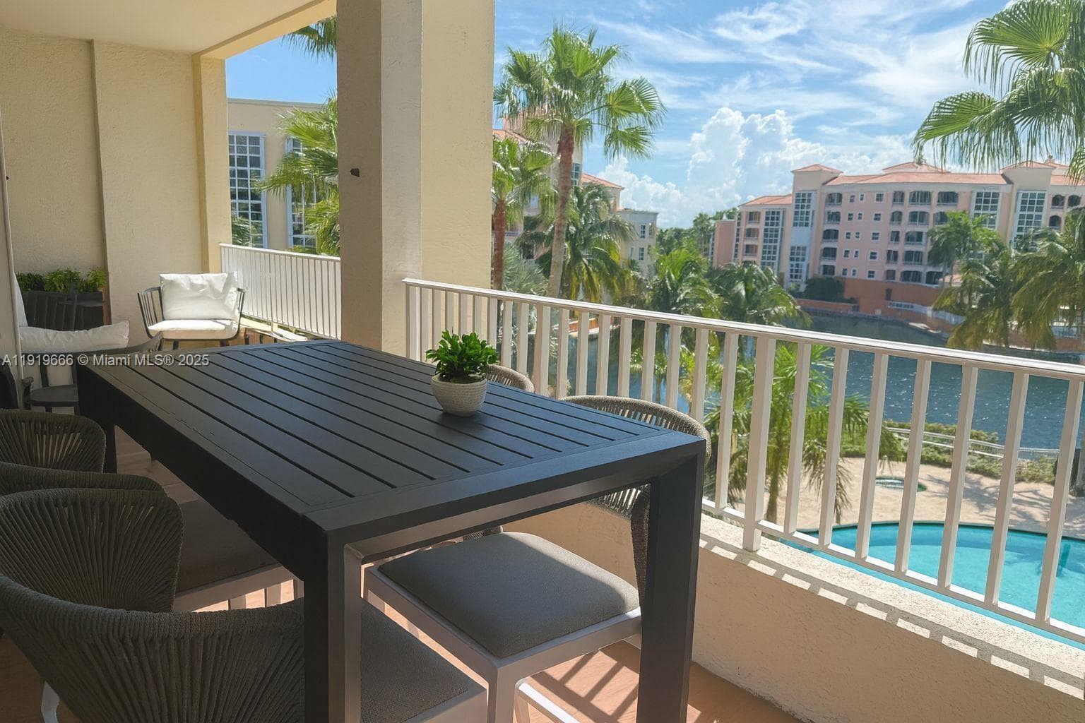 RESORT VILLA TWO CONDO · #401 in Key Biscayne - Photo 15