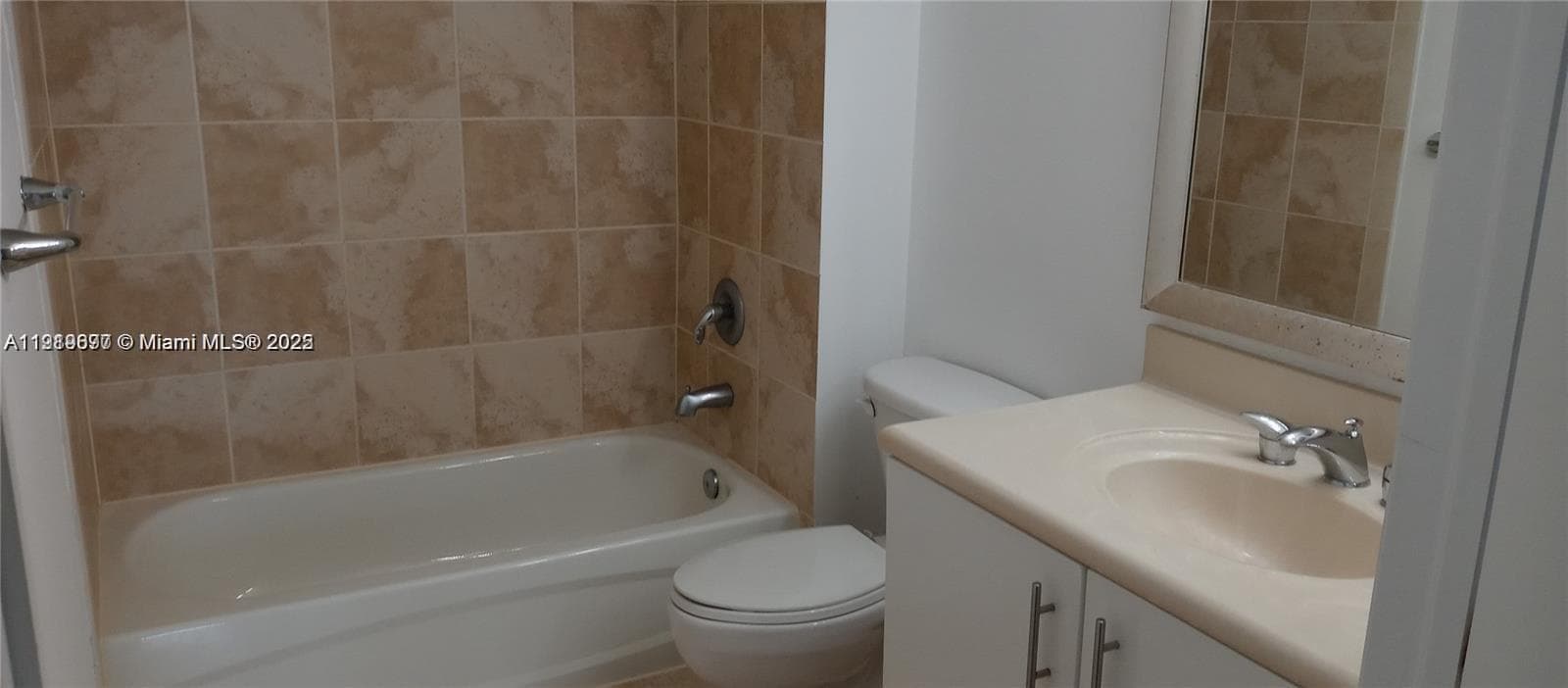360 CONDO A · #1003 in North Bay Village - Photo 22