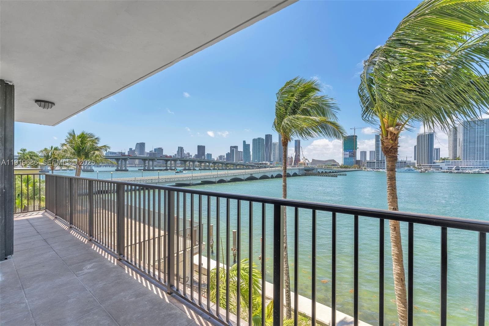 VENETIAN ISLE CONDO · #208 in Miami Beach - Photo 52