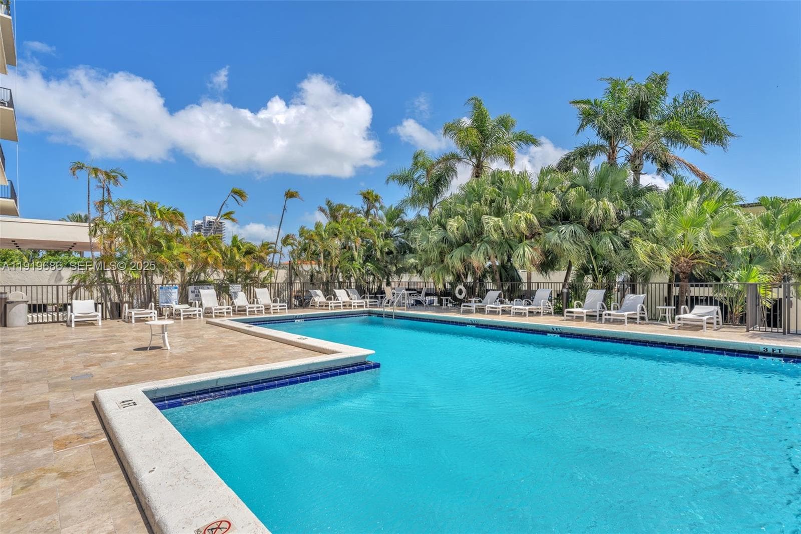 VENETIAN ISLE CONDO · #208 in Miami Beach - Photo 57