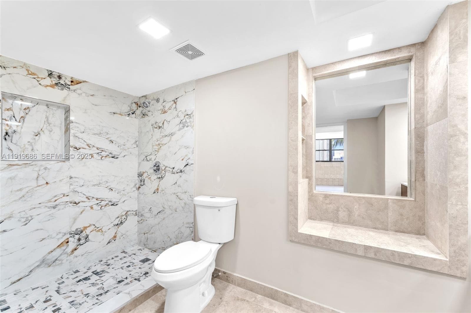 VENETIAN ISLE CONDO · #208 in Miami Beach - Photo 34