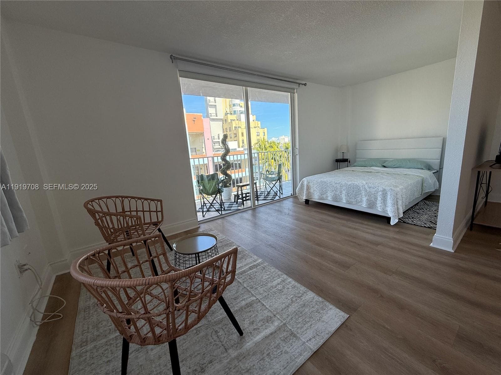 ISLANDER CONDO APTS · #505 in Miami Beach - Photo 9