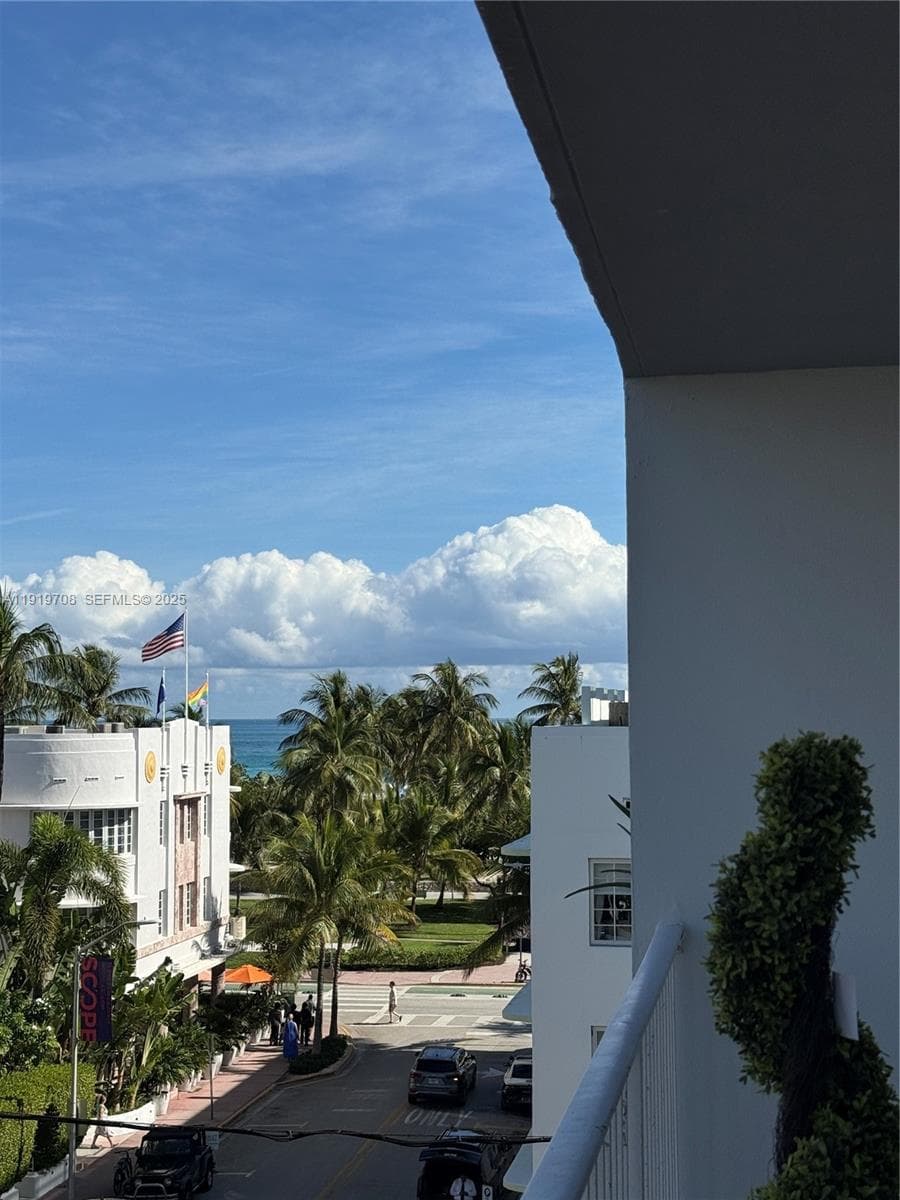 ISLANDER CONDO APTS · #505 in Miami Beach - Photo 30