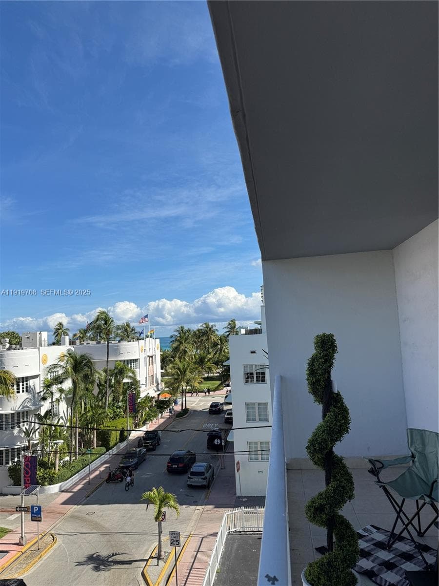 ISLANDER CONDO APTS · #505 in Miami Beach - Photo 31