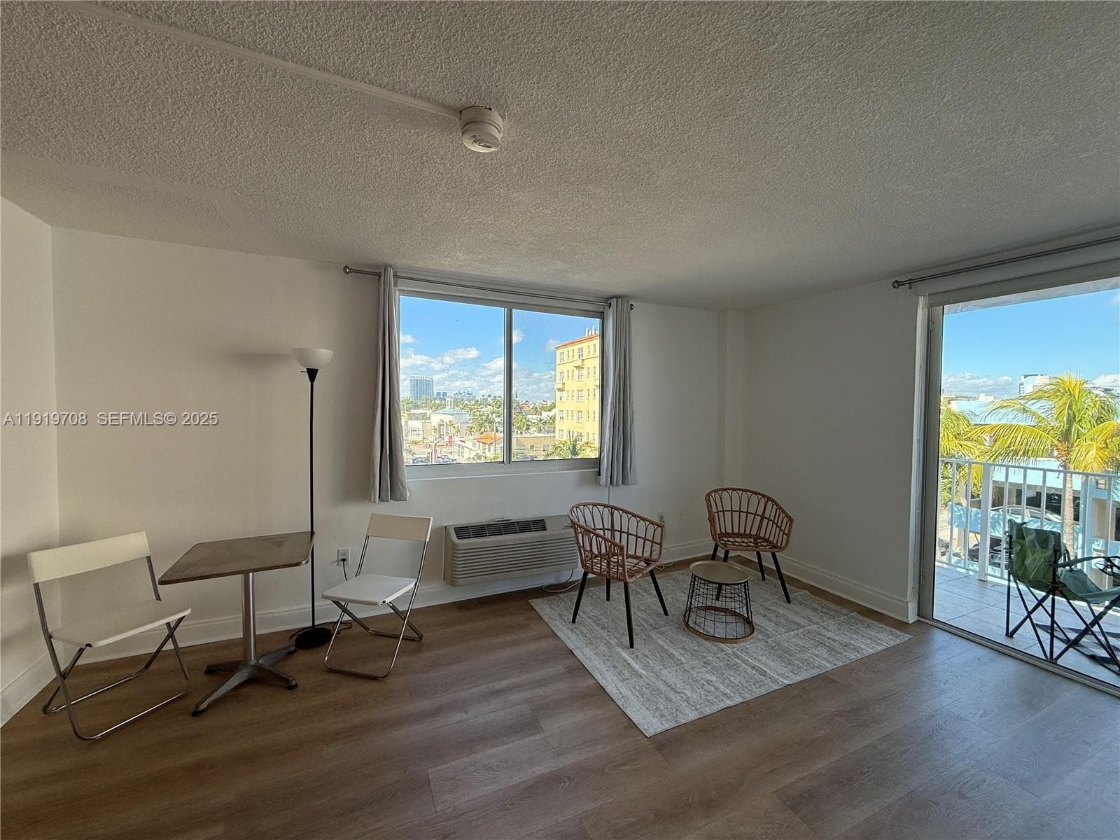 ISLANDER CONDO APTS · #505 in Miami Beach - Photo 4