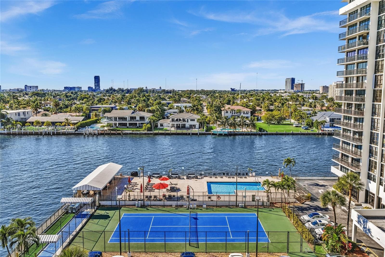 AVANT GARDE CONDO · #409 in Hallandale Beach - Photo 49