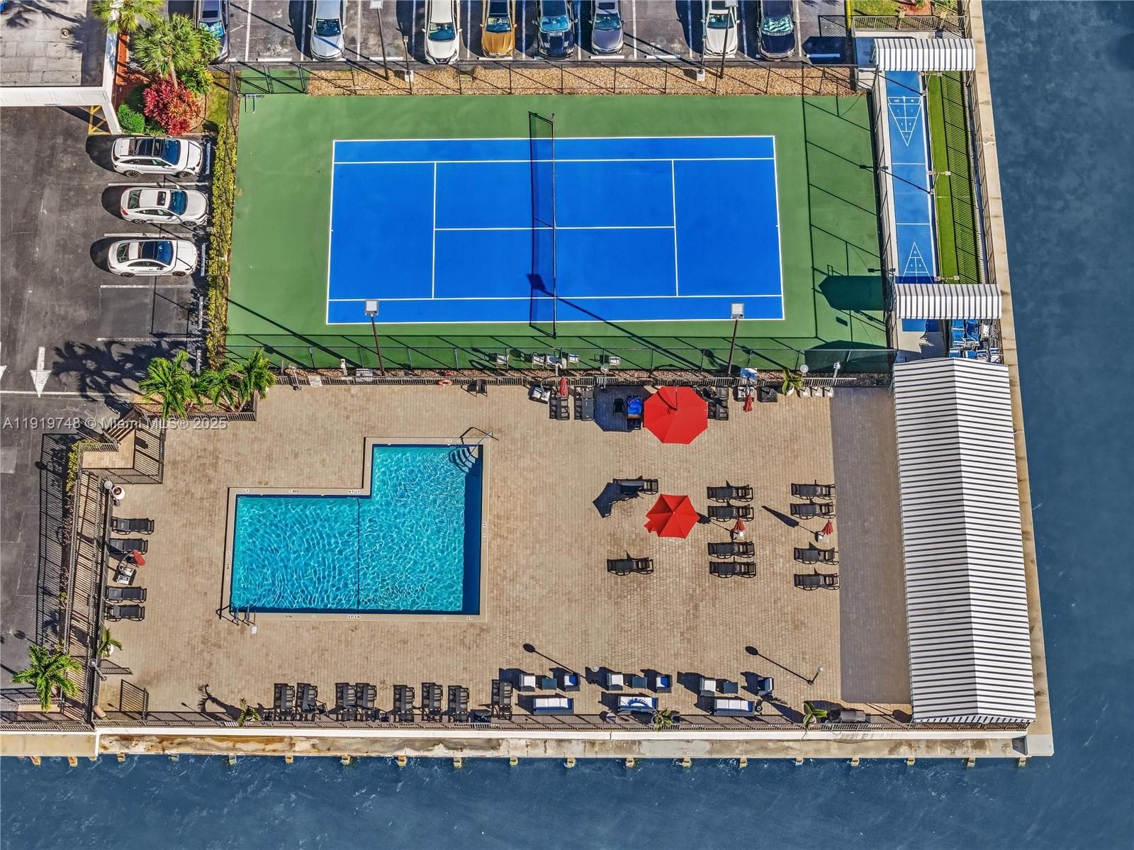 AVANT GARDE CONDO · #409 in Hallandale Beach - Photo 50