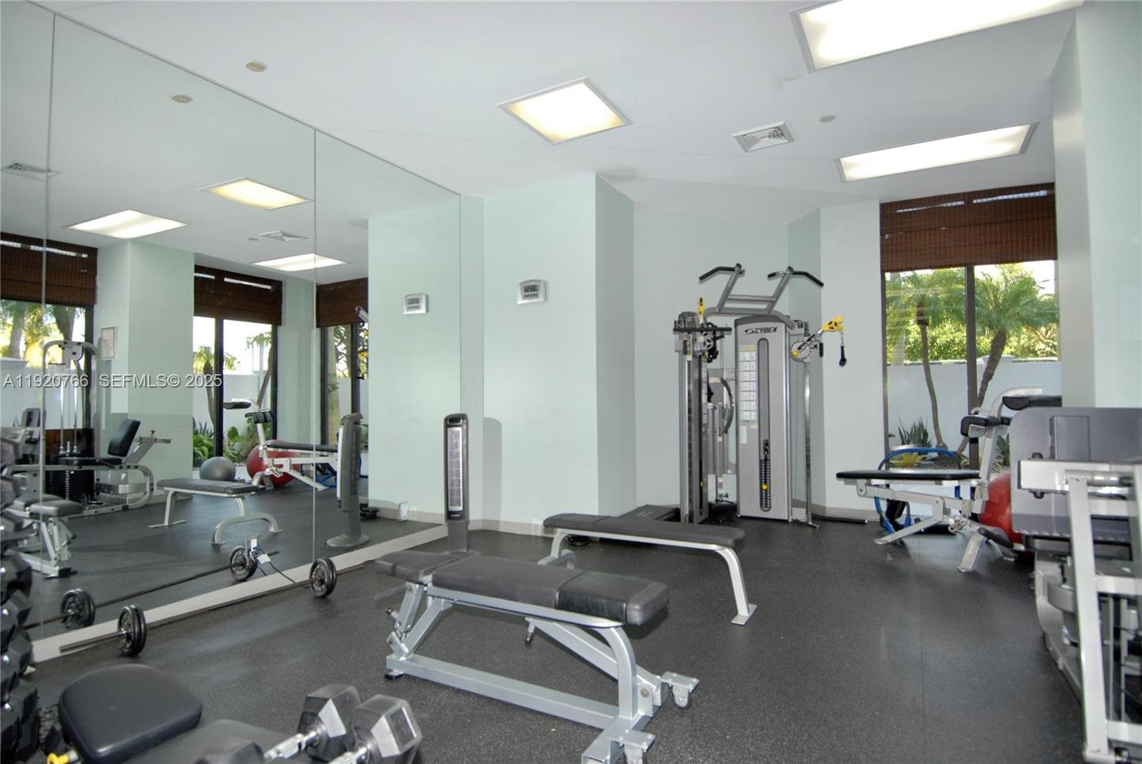 HARBOR TWS AT THE WATERWA · #1204 in Aventura - Photo 6