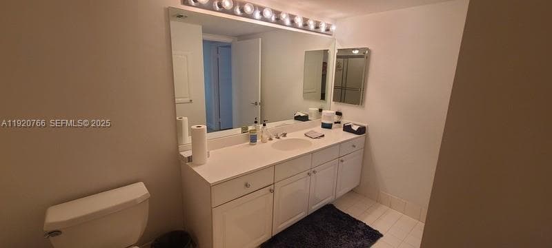 HARBOR TWS AT THE WATERWA · #1204 in Aventura - Photo 33