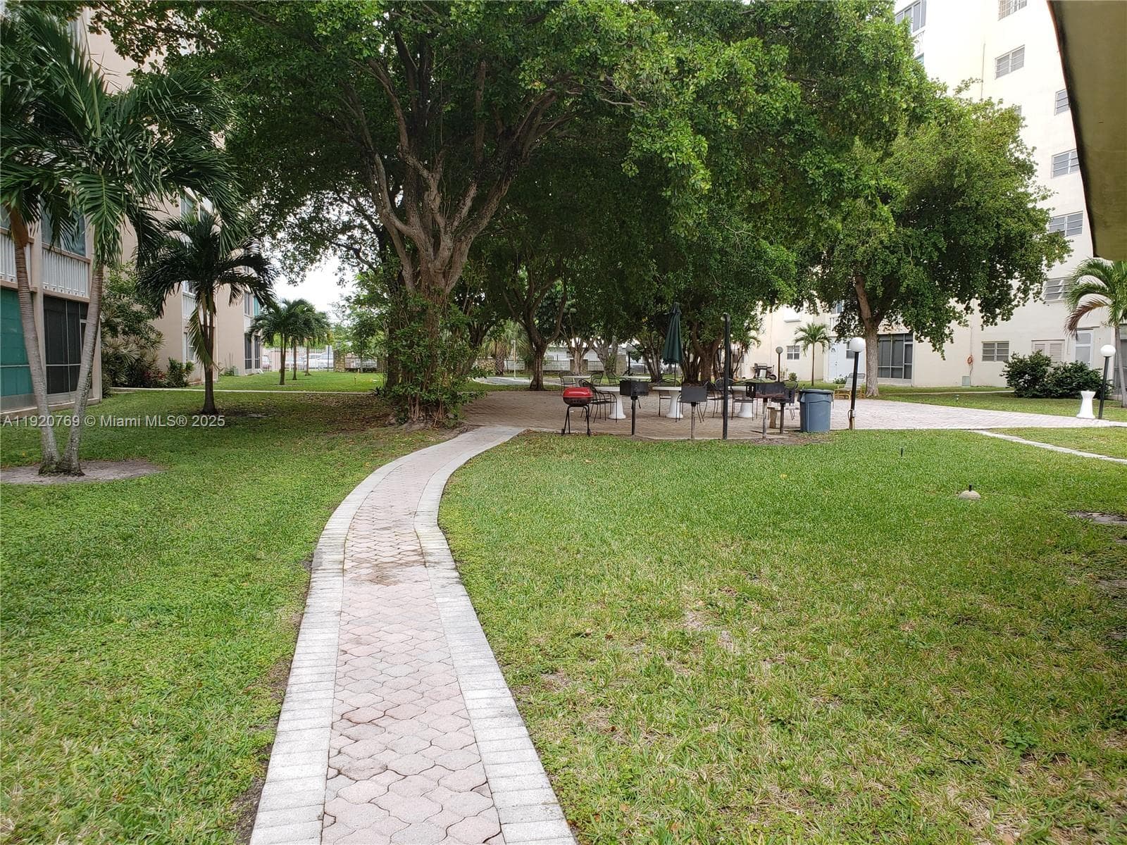MEADOWBROOK TOWERS CONDO · #205 in Hallandale Beach - Photo 20