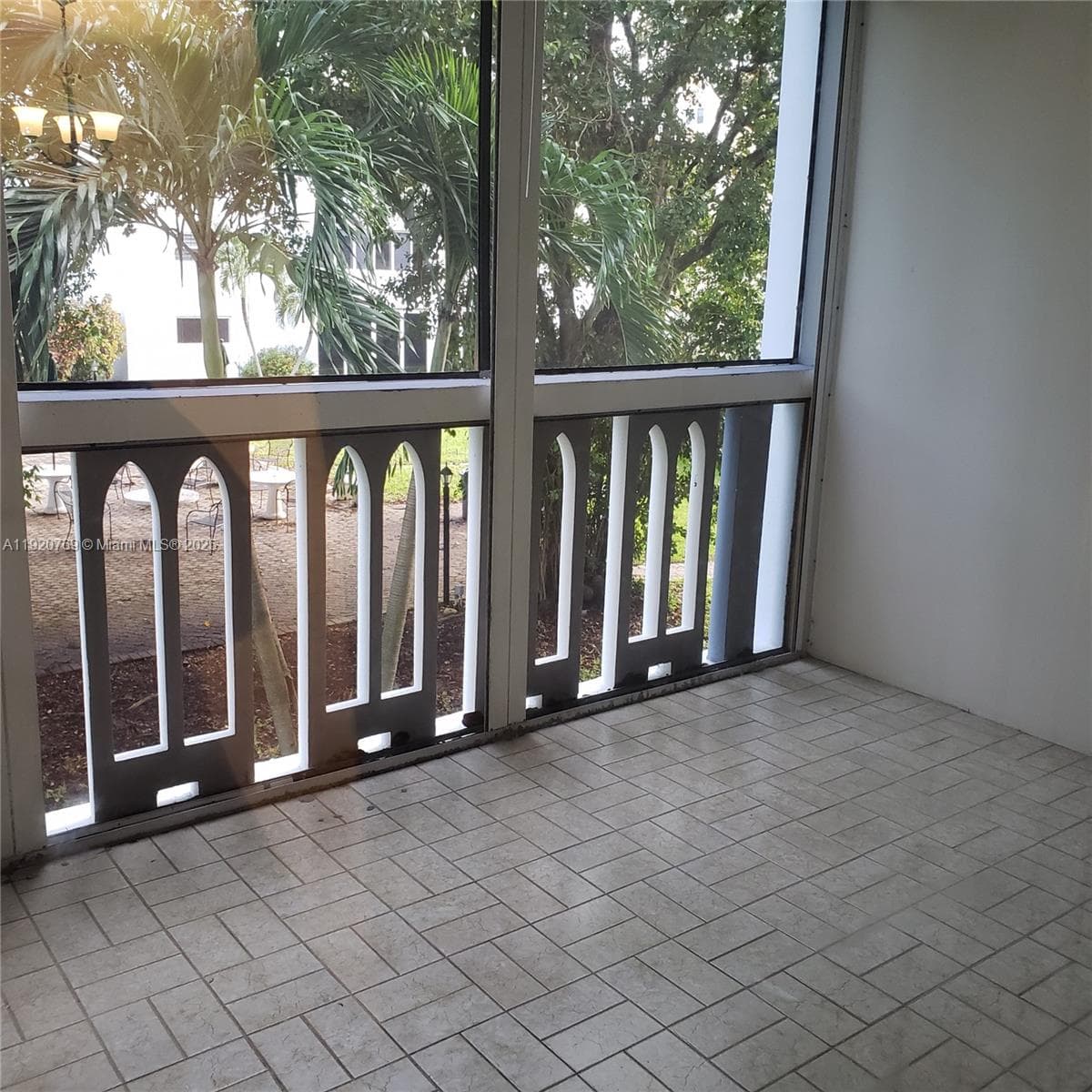 MEADOWBROOK TOWERS CONDO · #205 in Hallandale Beach - Photo 9