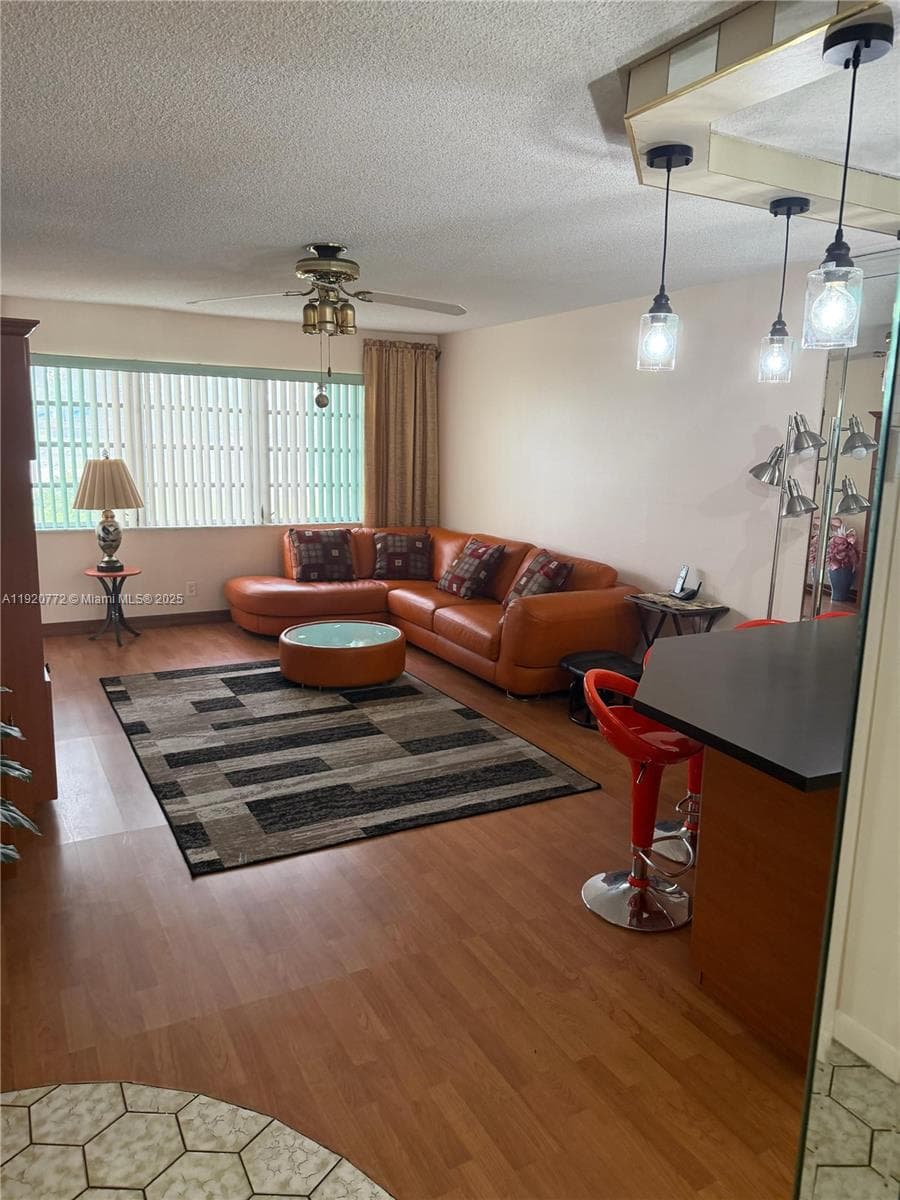 FOURTH GULFSTREAM GARDEN · #105 in Hallandale Beach - Photo 1