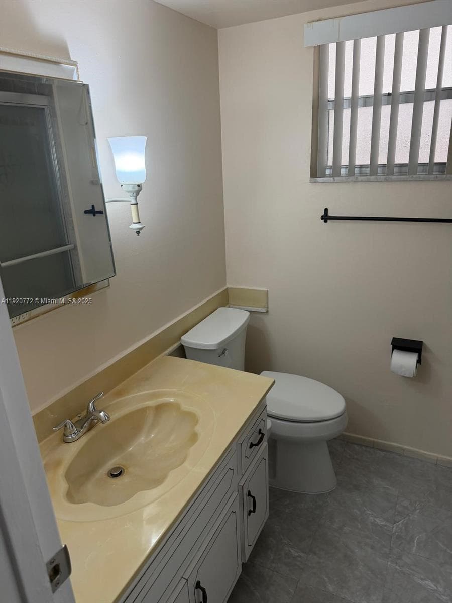 FOURTH GULFSTREAM GARDEN · #105 in Hallandale Beach - Photo 10