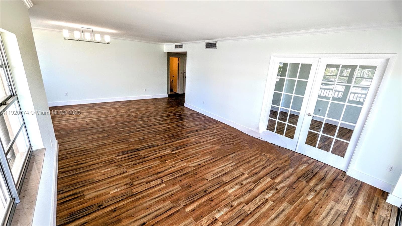 Arlen House 300 · #206 in Sunny Isles Beach - Photo 4