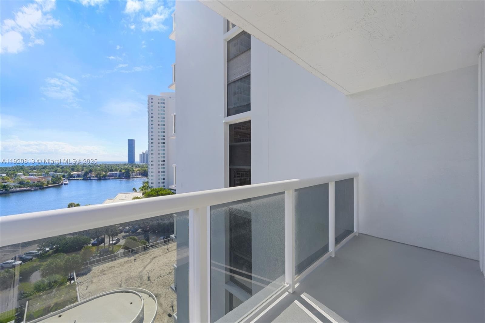 WATERVIEW · #1133 in Aventura - Photo 23