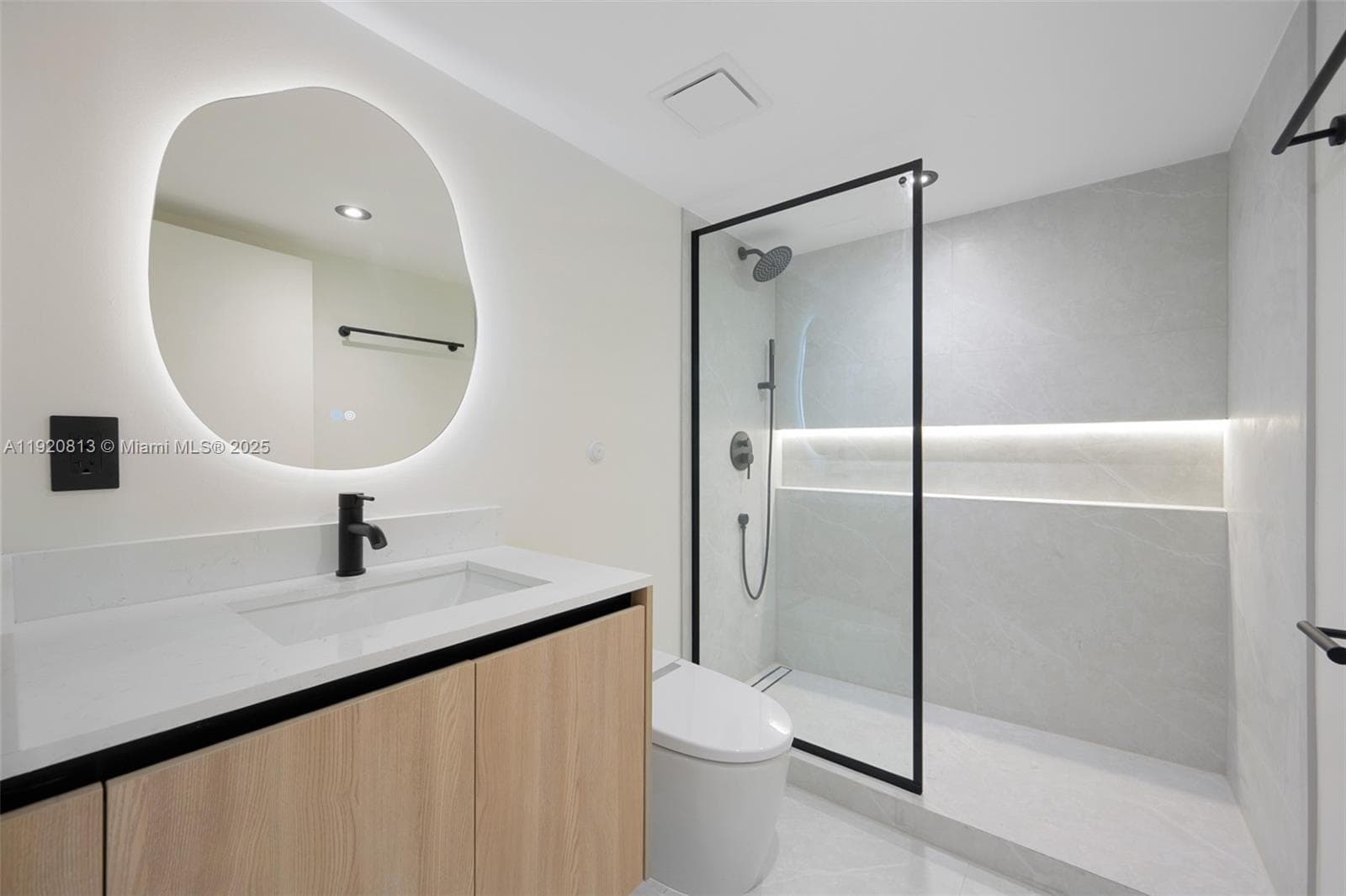 WATERVIEW · #1133 in Aventura - Photo 20