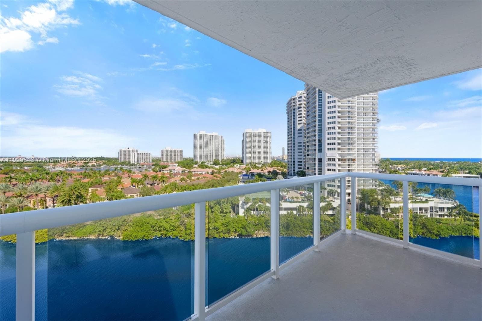 WATERVIEW · #1133 in Aventura - Photo 21