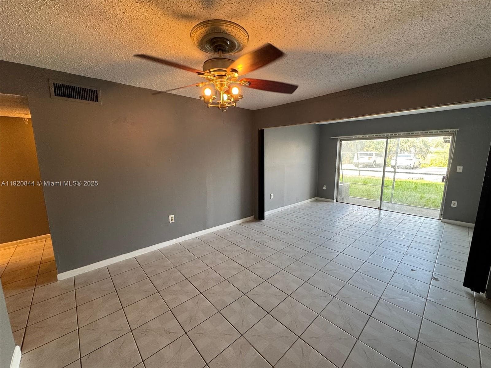SUNSET HILLS I CONDOMINIU · #111 in Lauderdale Lakes - Photo 16