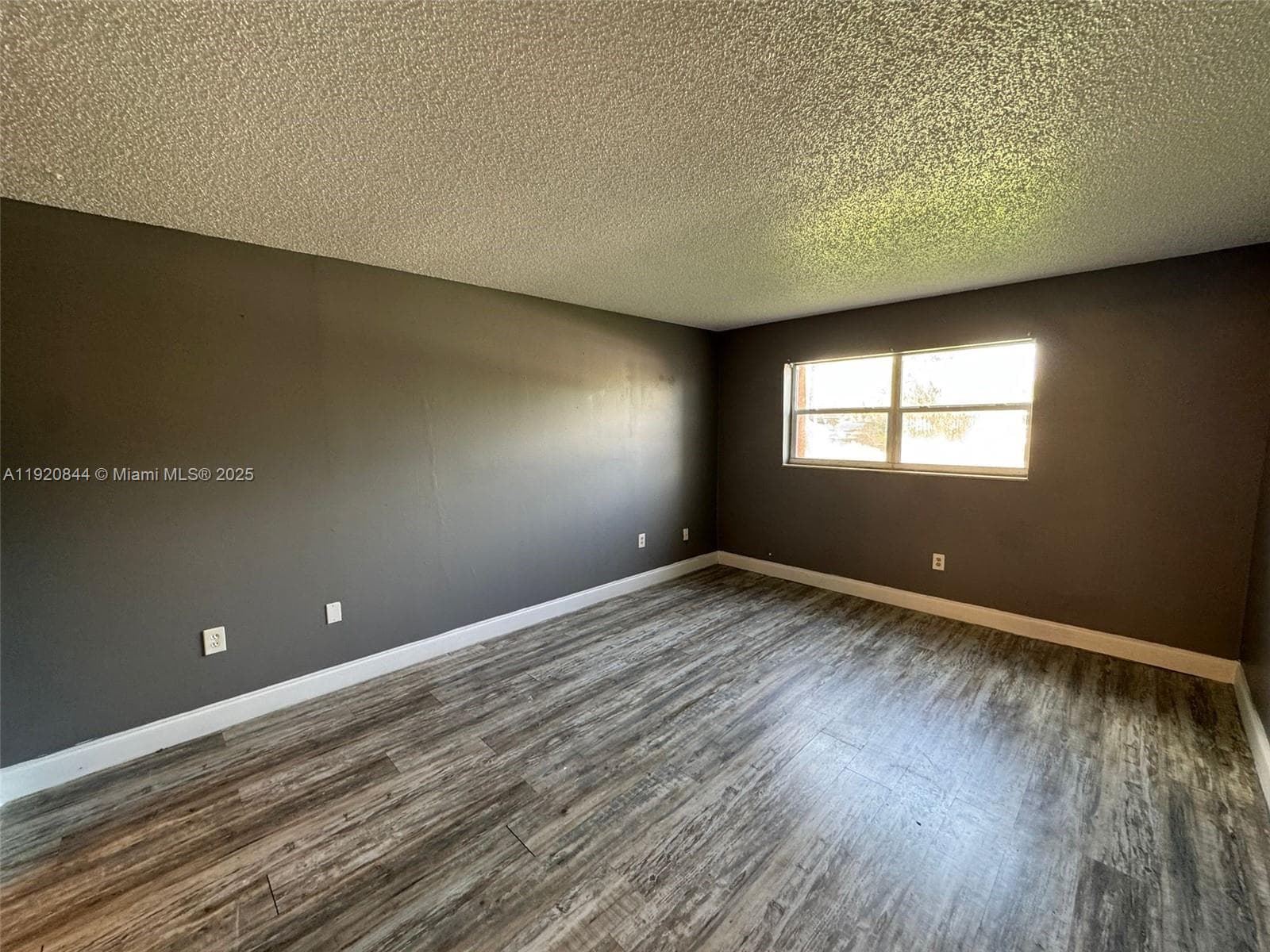 SUNSET HILLS I CONDOMINIU · #111 in Lauderdale Lakes - Photo 12