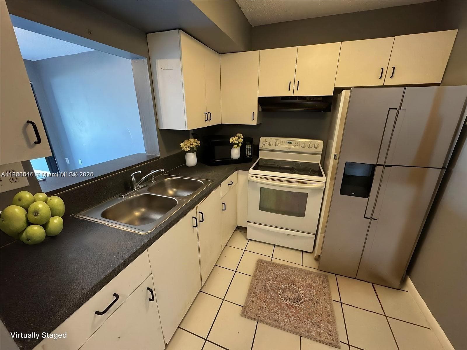 SUNSET HILLS I CONDOMINIU · #111 in Lauderdale Lakes - Photo 1