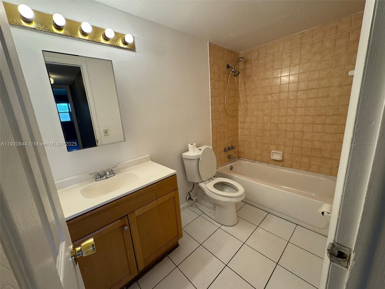 SUNSET HILLS I CONDOMINIU · #111 in Lauderdale Lakes - Photo 11