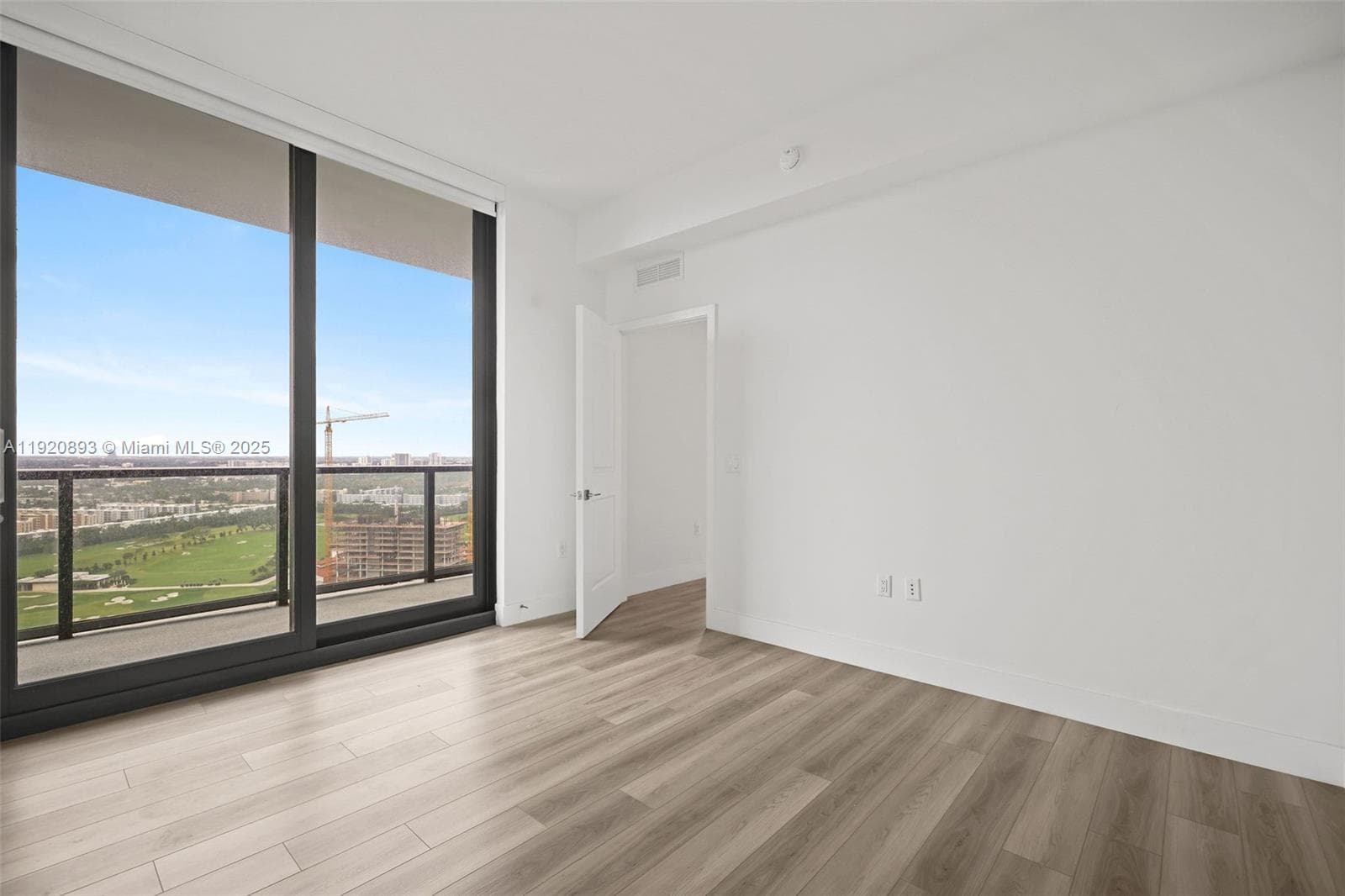Mondrian Residences · #2605 in Hallandale Beach - Photo 20