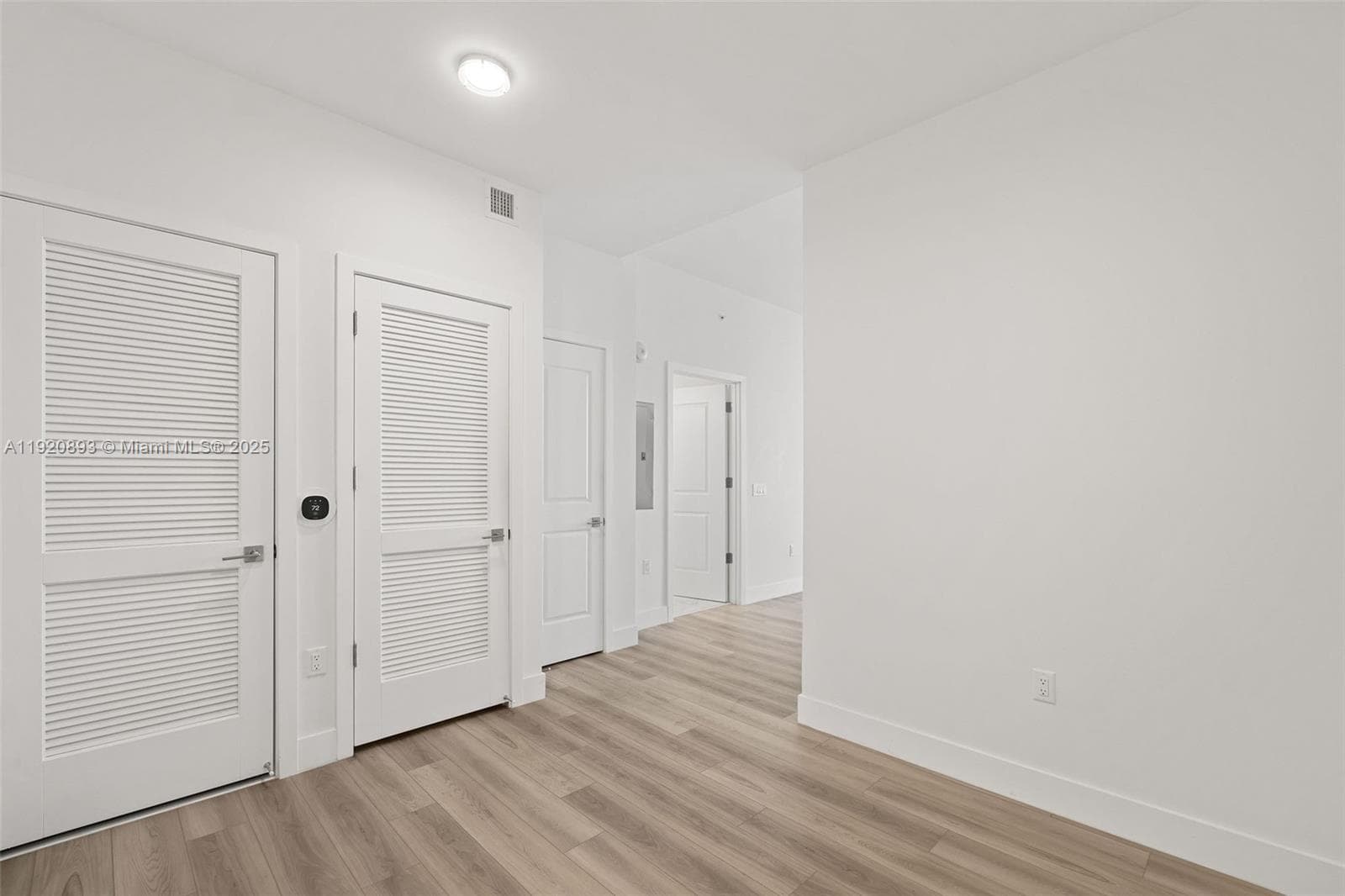 Mondrian Residences · #2605 in Hallandale Beach - Photo 9