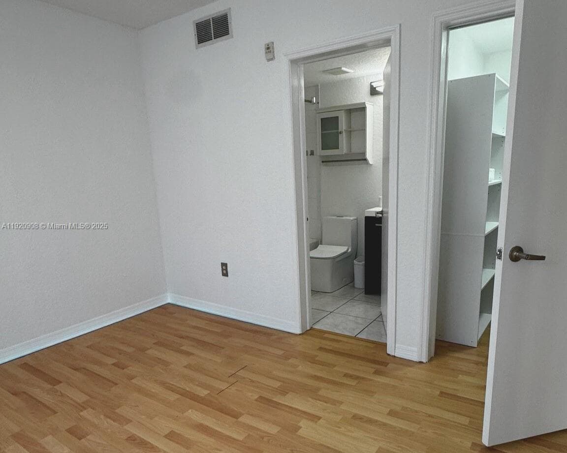 WELWORTH CONDO · #205 in Miami Beach - Photo 9
