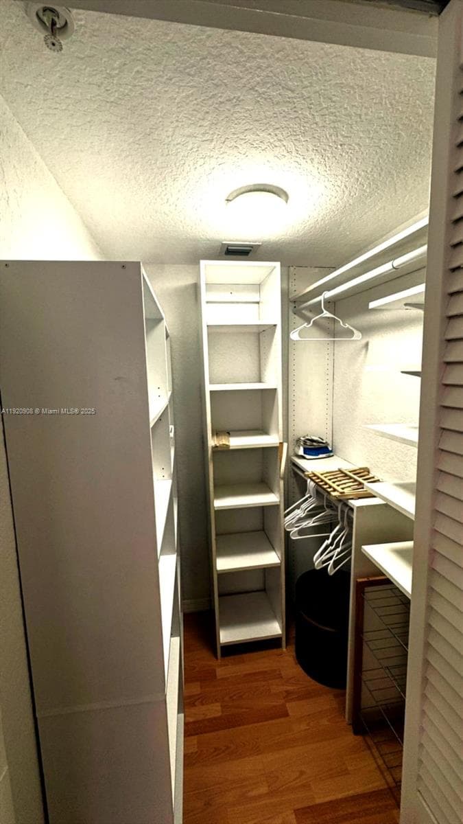 WELWORTH CONDO · #205 in Miami Beach - Photo 10