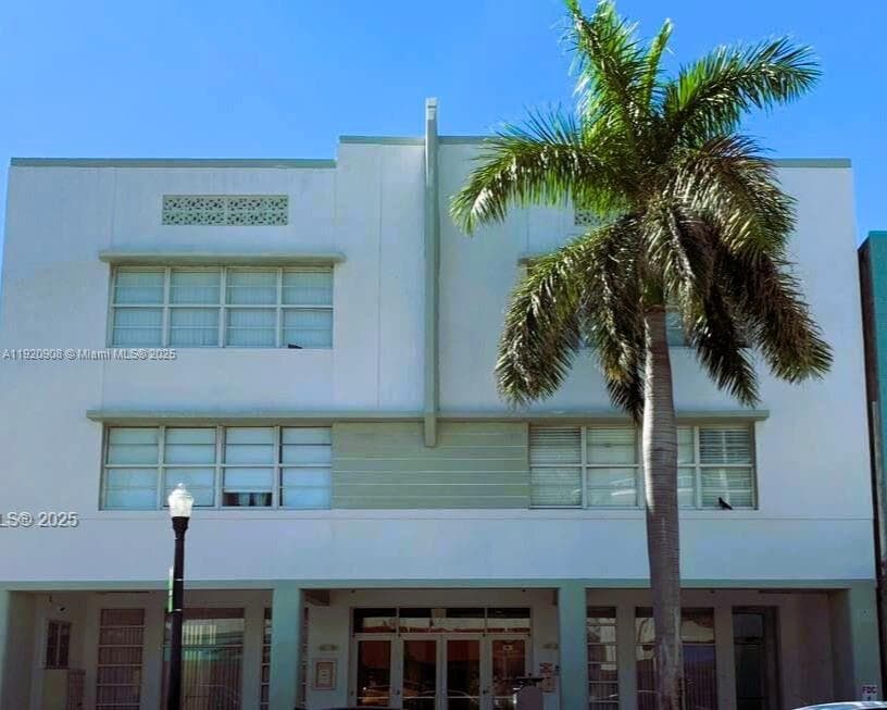 WELWORTH CONDO · #205 in Miami Beach - Photo 15