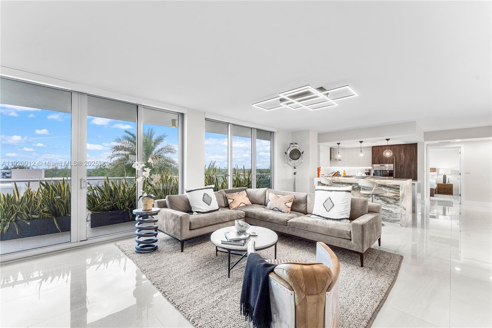 Four Seasons Private Residences Fort Lauderdale · #607 in Fort Lauderdale - Photo 3