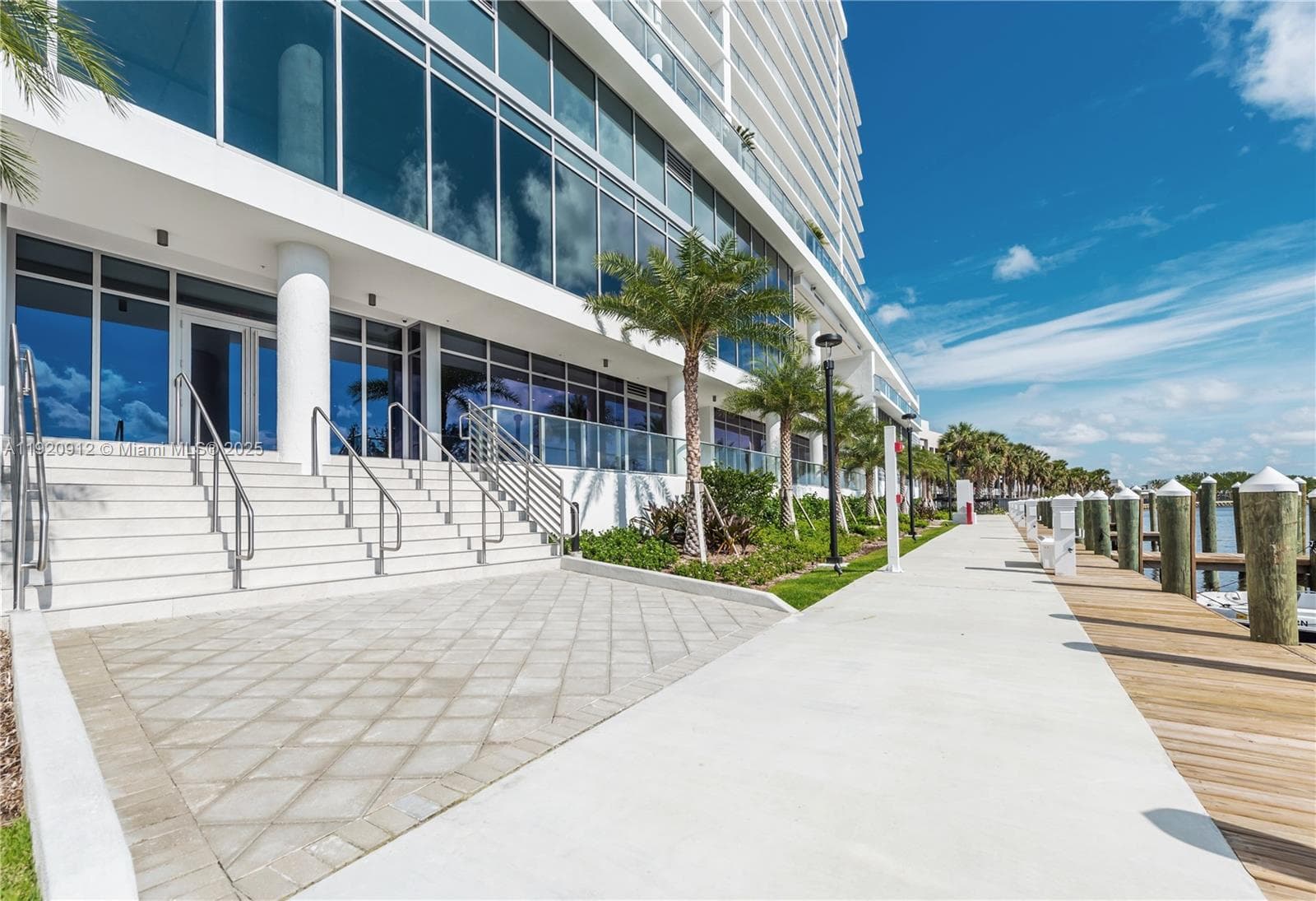 Four Seasons Private Residences Fort Lauderdale · #607 in Fort Lauderdale - Photo 45