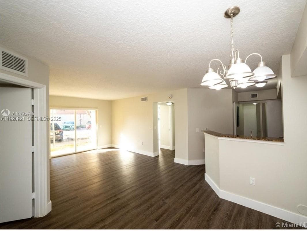 The Oaks at Miami Gardens · #101 in Miami Gardens - Photo 13