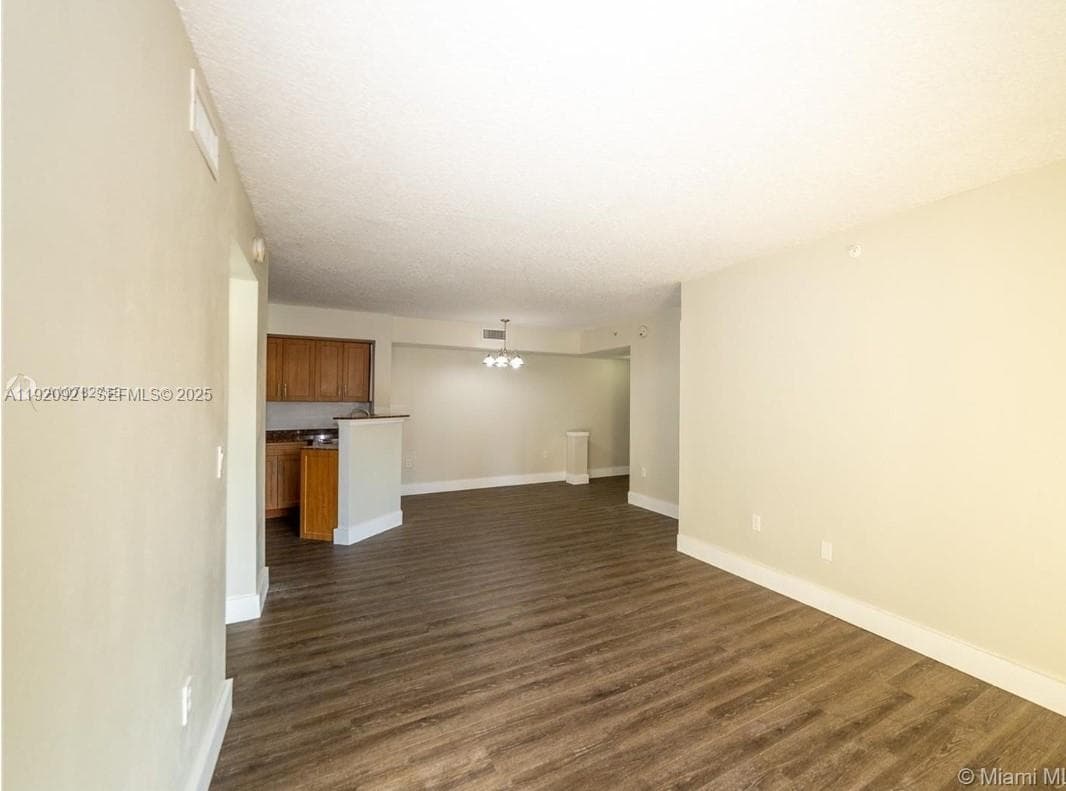 The Oaks at Miami Gardens · #101 in Miami Gardens - Photo 12