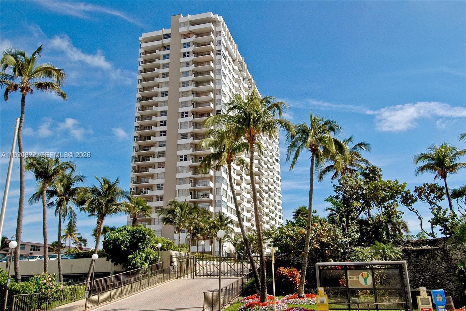 HEMISPHERES · #17D in Hallandale Beach - Photo 10