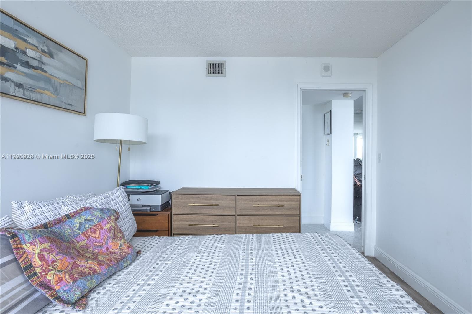 KING DAVID TOWERS CONDO · #1204 in Miami Beach - Photo 10