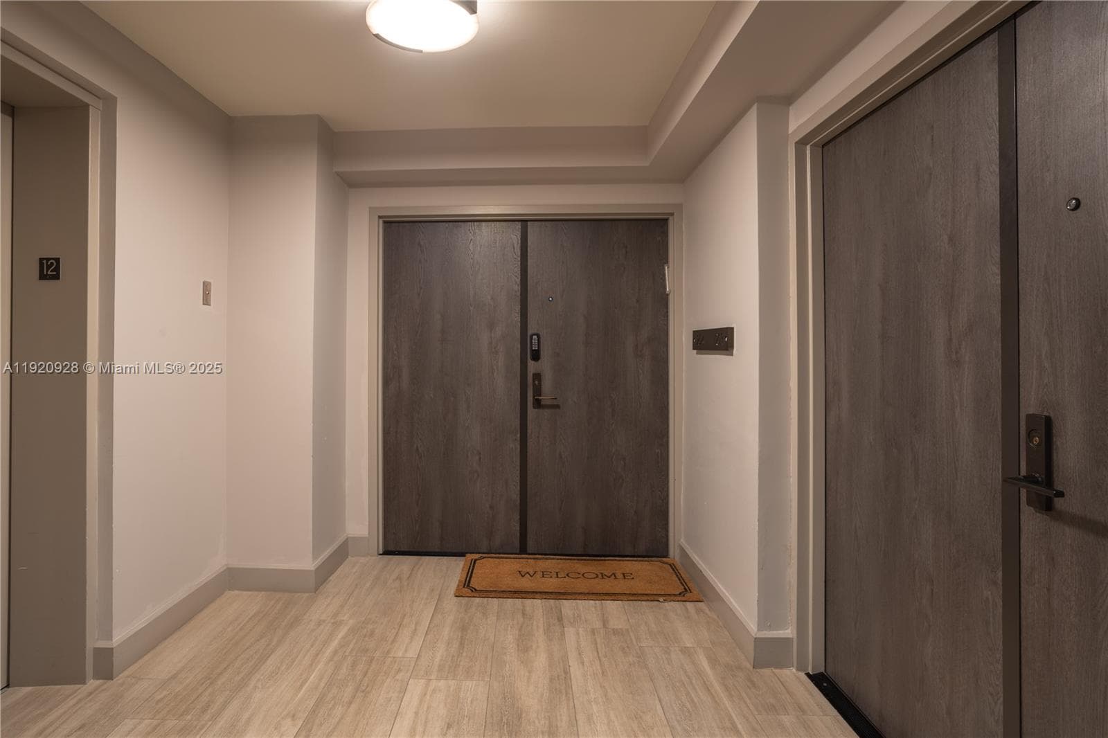 KING DAVID TOWERS CONDO · #1204 in Miami Beach - Photo 25