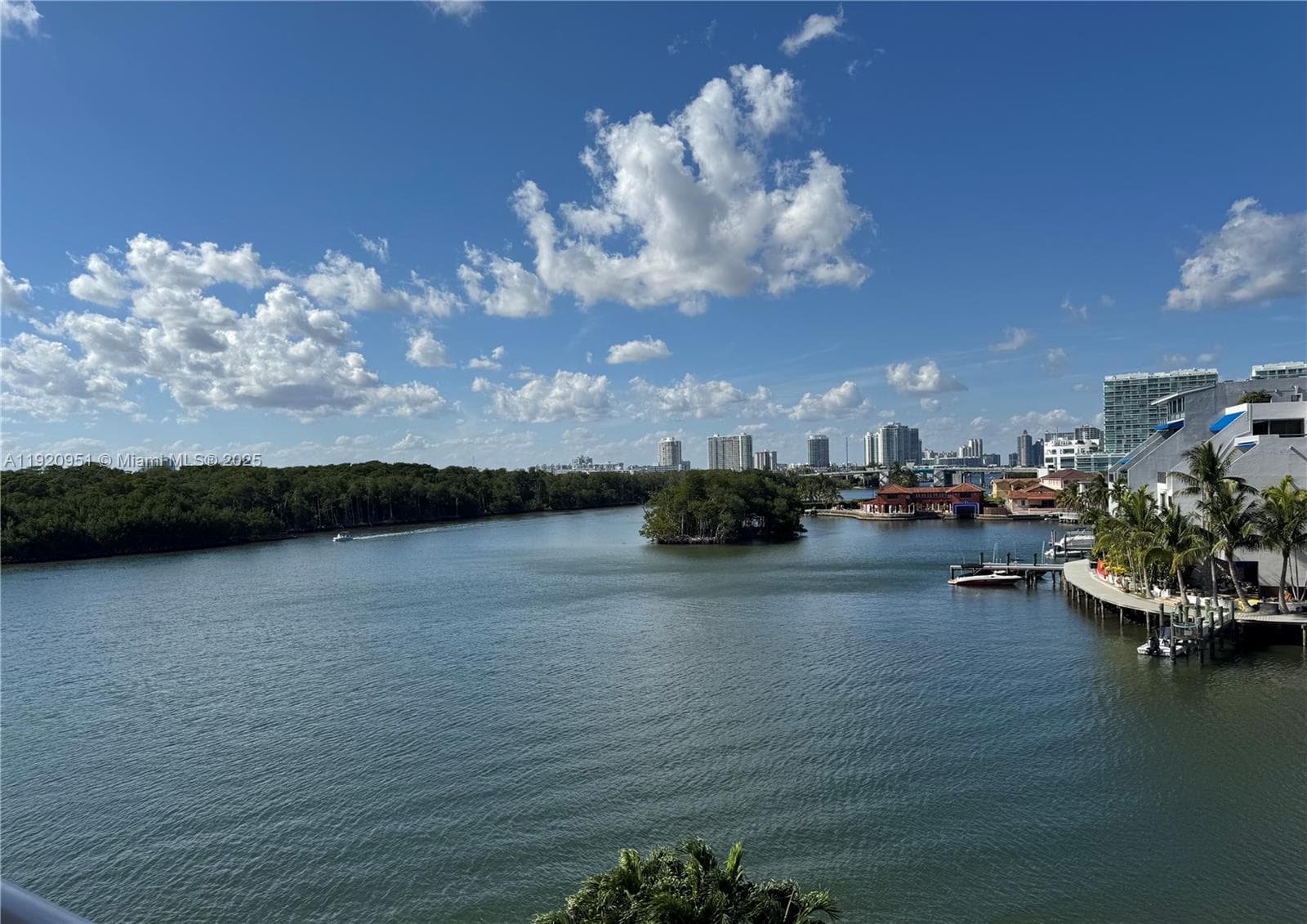 COASTAL TOWERS CONDO · #411 in Sunny Isles Beach - Photo 26