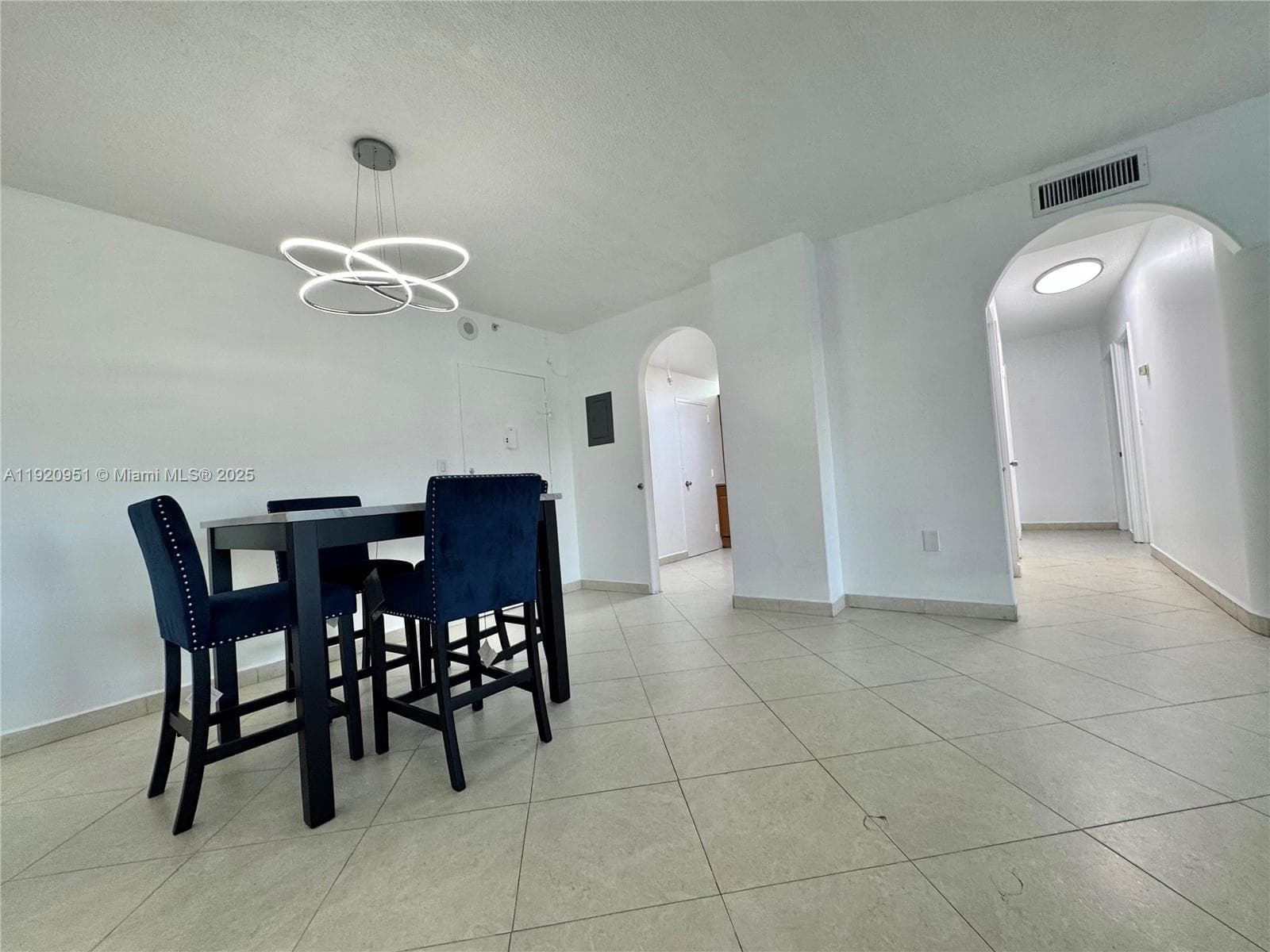 COASTAL TOWERS CONDO · #411 in Sunny Isles Beach - Photo 7
