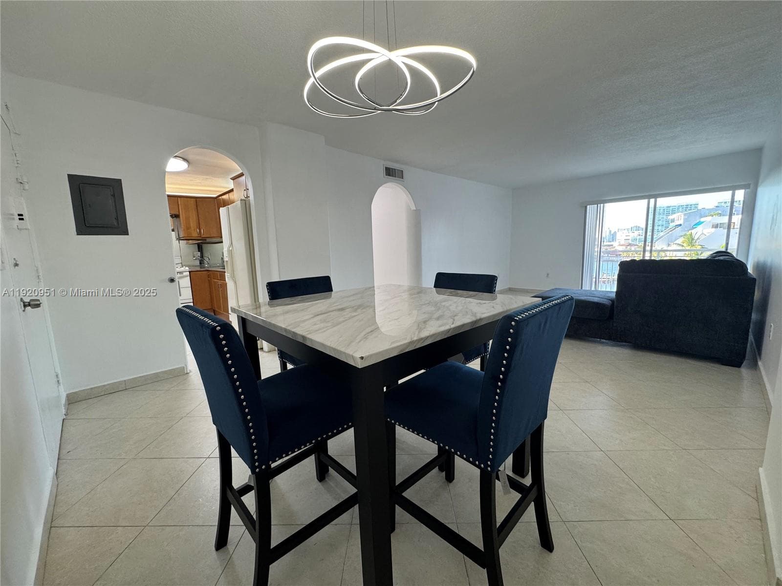COASTAL TOWERS CONDO · #411 in Sunny Isles Beach - Photo 5