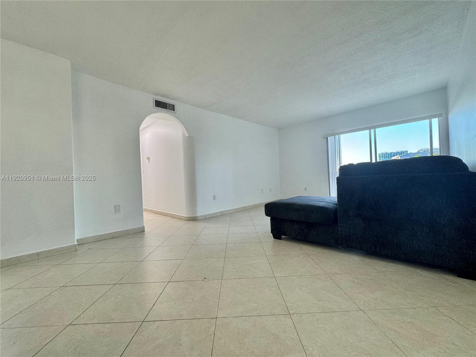 COASTAL TOWERS CONDO · #411 in Sunny Isles Beach - Photo 14